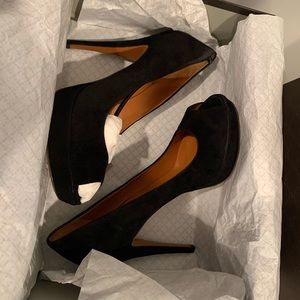 Authentic Gucci Nero Kid Scamosciato Size 8